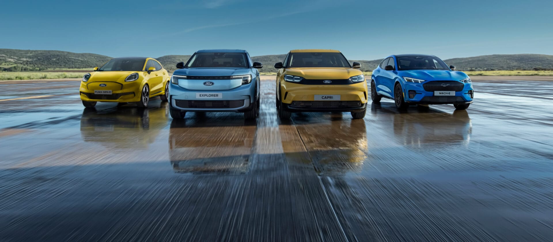 Alignement de véhicules électriques Ford, dont le Ford Puma Gen-E, le Ford Explorer, la Ford Capri et la Ford Mustang Mach-E.