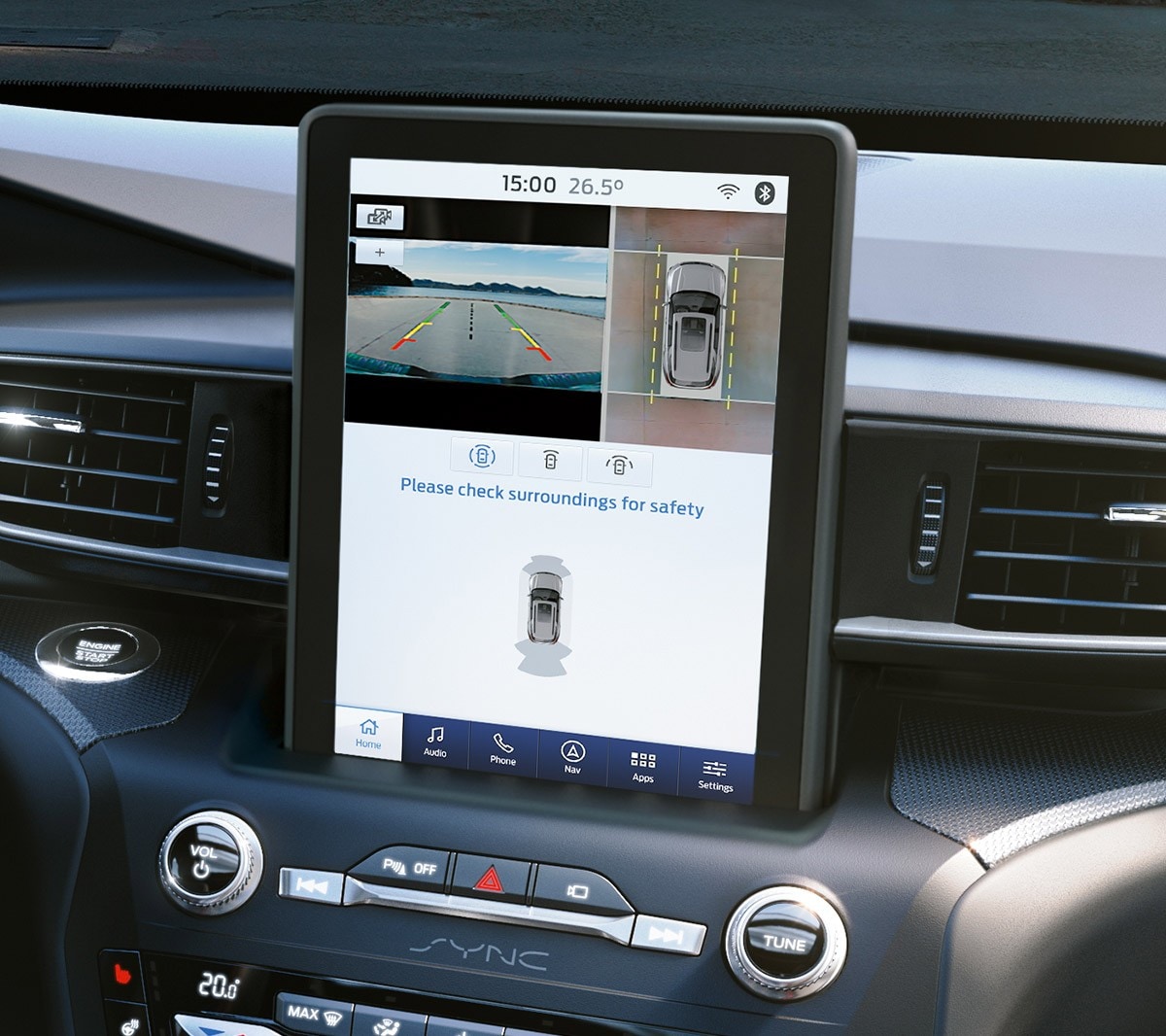 Vue sur le système de navigation SYNC 3 et l’écran tactile