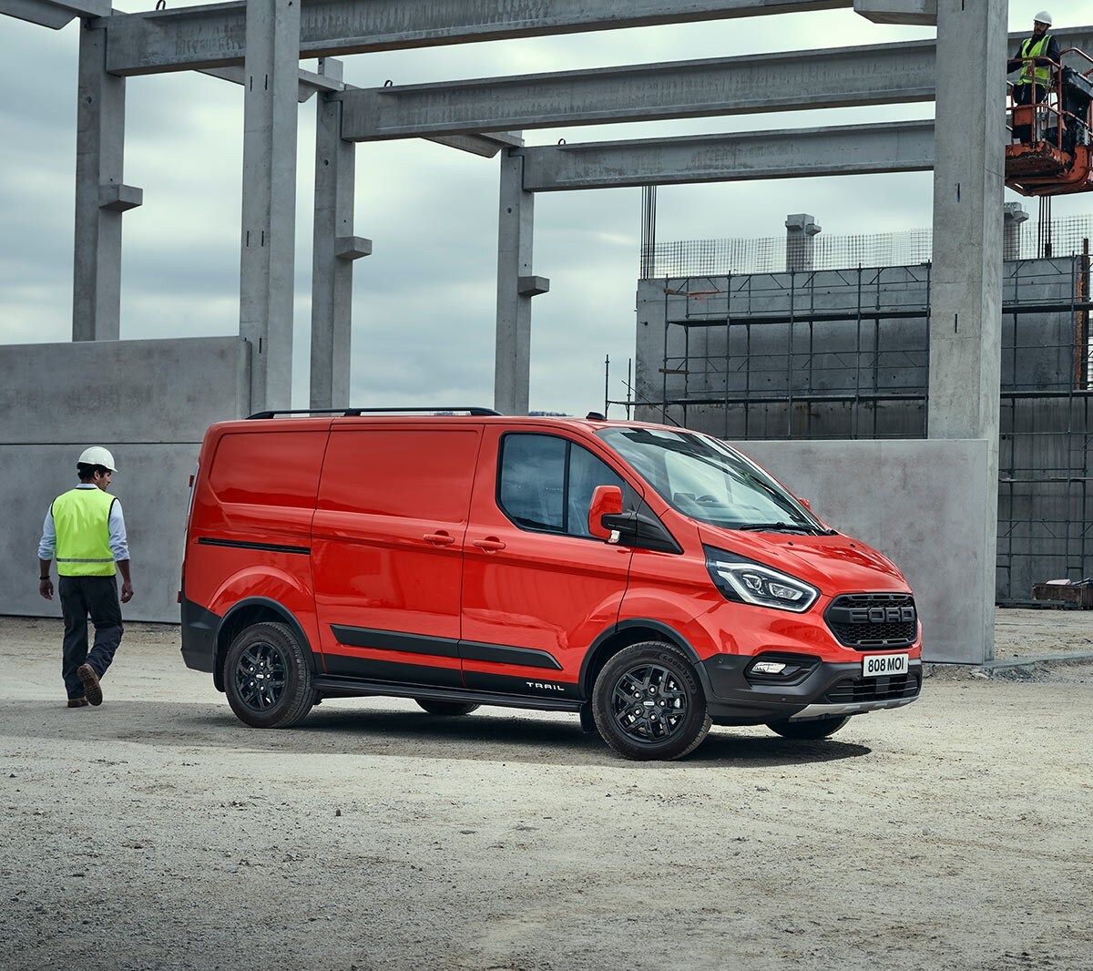 Ford Transit Custom Trail side view