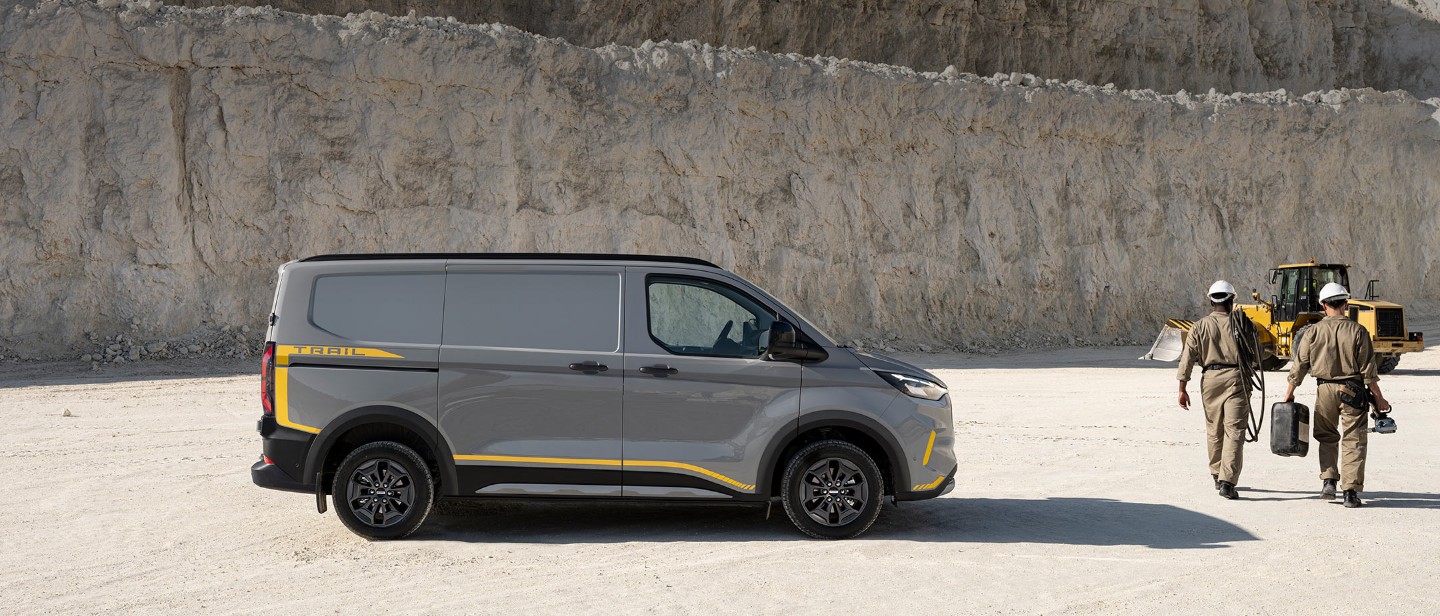 Review: Ford Transit Custom, two different directions – FleetTalk