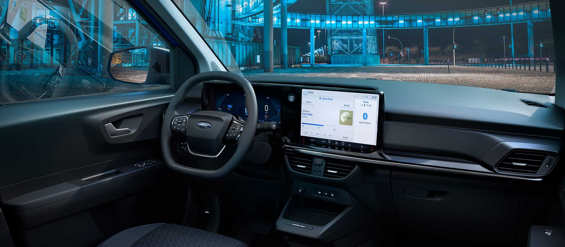 Vue de nuit intérieure du Ford E-Transit Courier