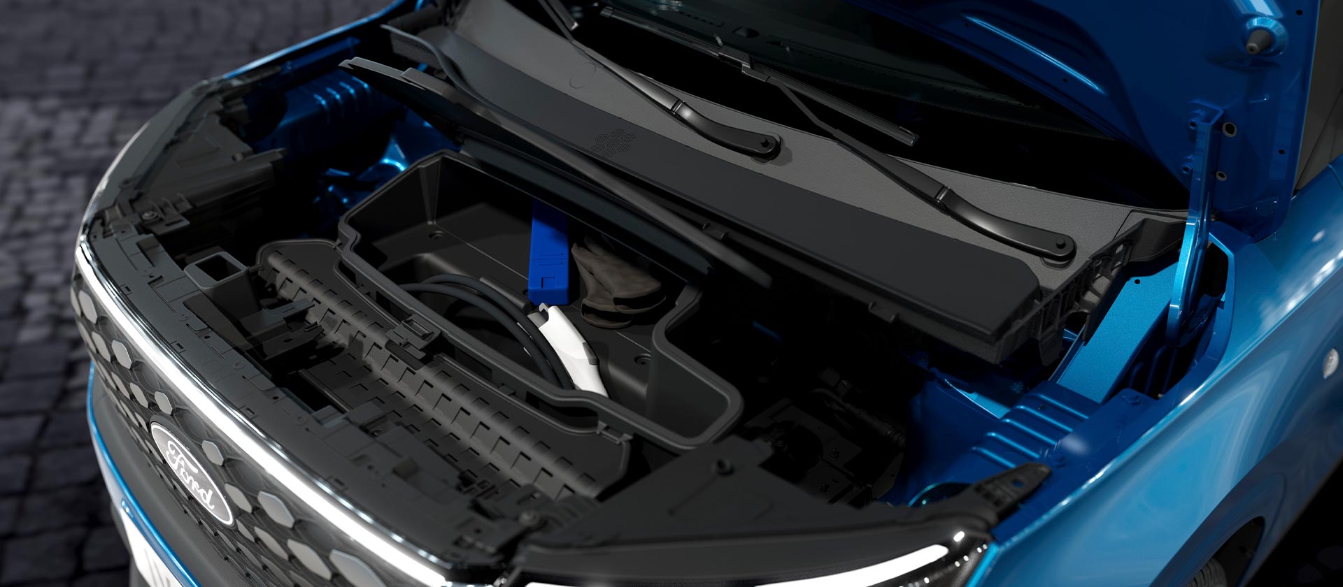 Détail du coffre avant du Ford E Transit Courier